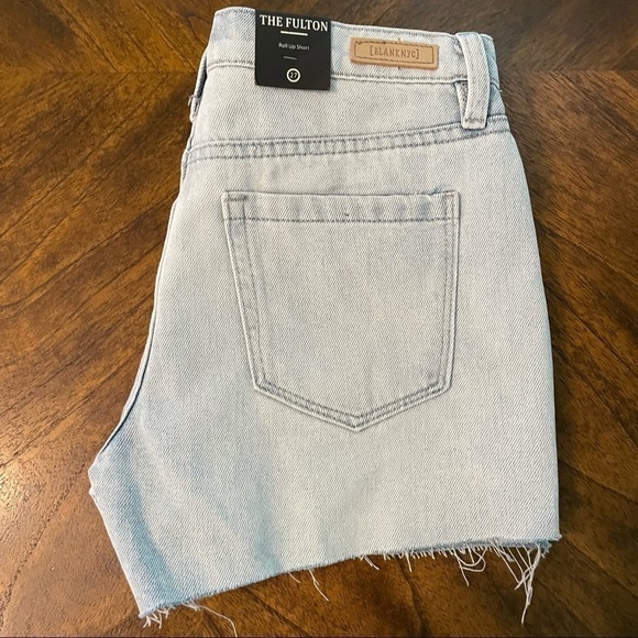 BLANK NYC Fulton Roll Up Denim Shorts Light Wash Raw Hem Size 27 - Picture 5 of 6
